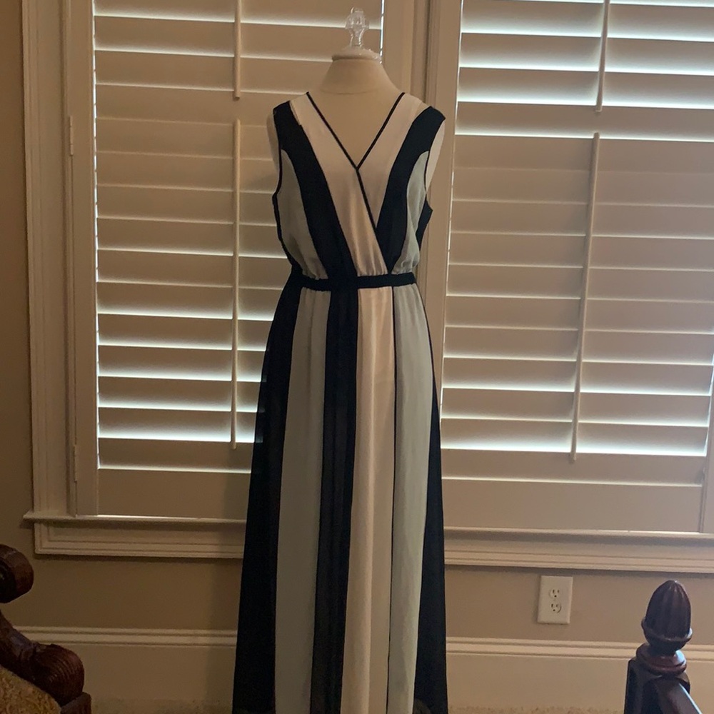 Sage and black long dress, women’s large